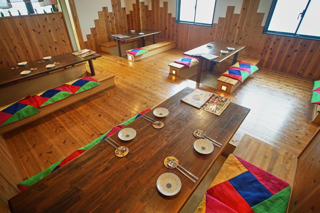 Sarangbang Hotell Kyoto Eksteriør bilde